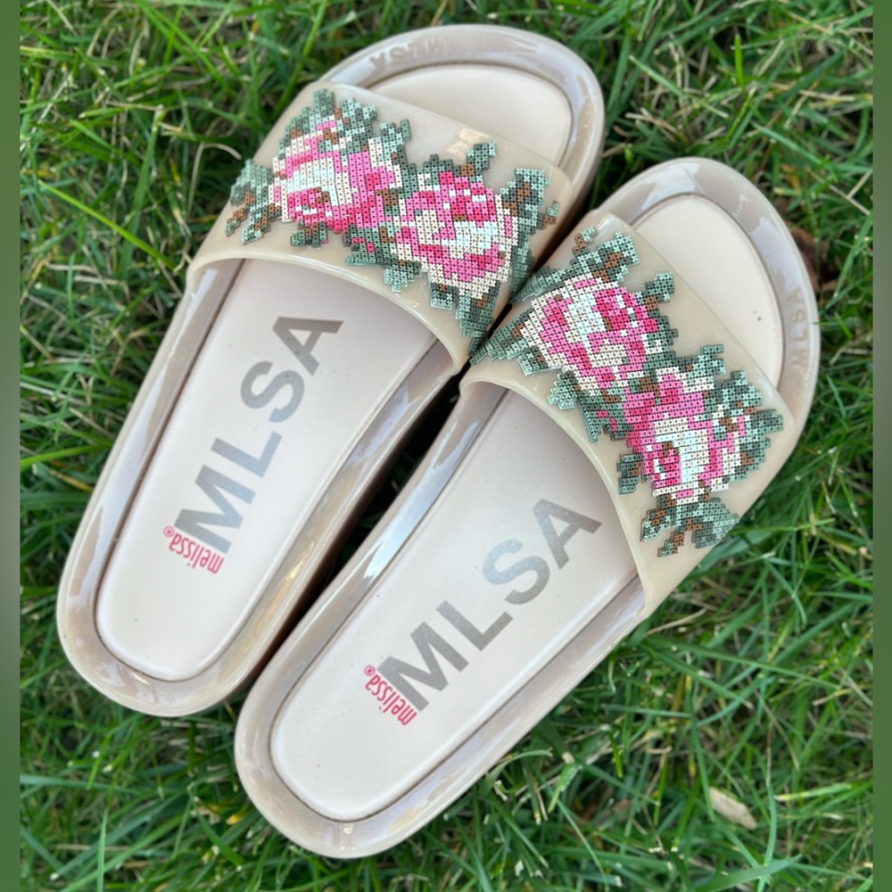 (LIKE NEW) Melissa MLSA FOR Free People Vegan Slide